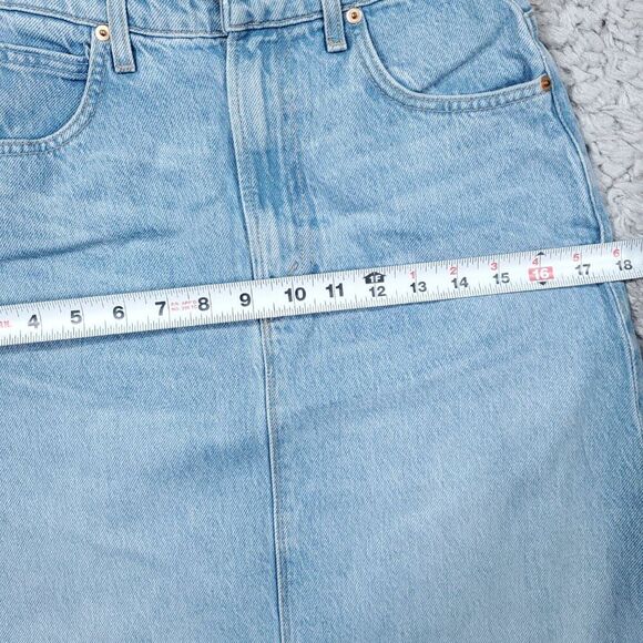 READ Mother Snacks Sugar Cone Maxi Skirt Sweet & Sour Size 26 Light Wash Blue - Picture 14 of 15